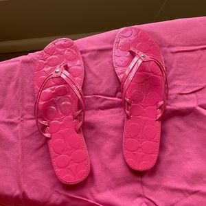 Coach flip flops